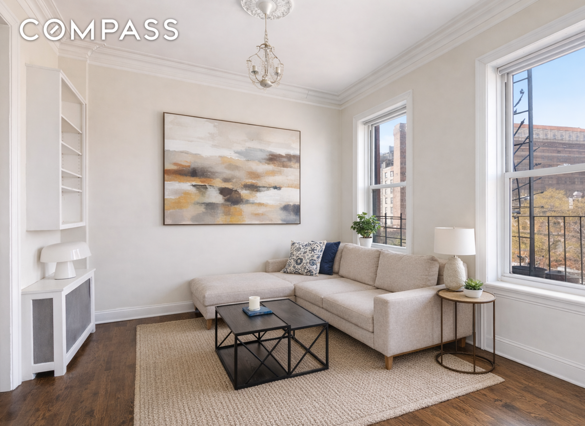 327 W 11th Street #5R, Manhattan, NY 10014 - #1