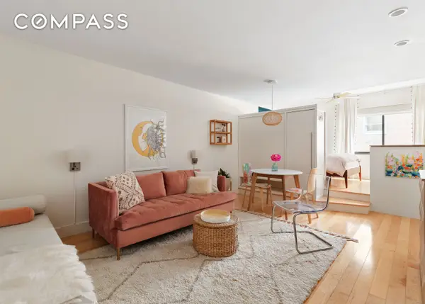 85 8th Avenue #5H, Manhattan, NY 10011