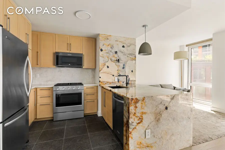 415 Main Street #9D, Manhattan, NY 10044 - #3