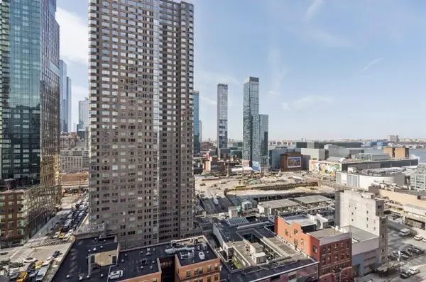 500 W 43rd Street #21-B, Manhattan, NY 10036