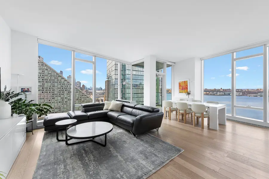 30 Riverside Boulevard #21M, Manhattan, NY 10069 - #2
