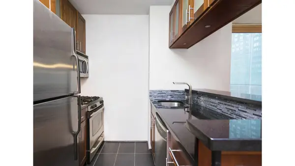 235 E 40th Street #12D, Manhattan, NY 10016