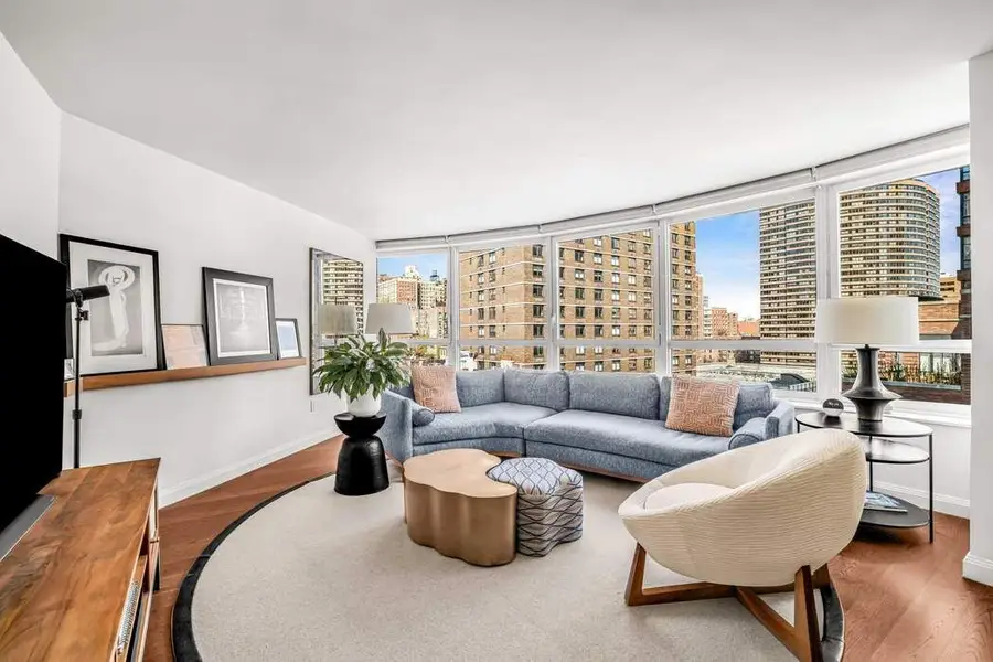 200 E 94th Street #715, Manhattan, NY 10128 - #3