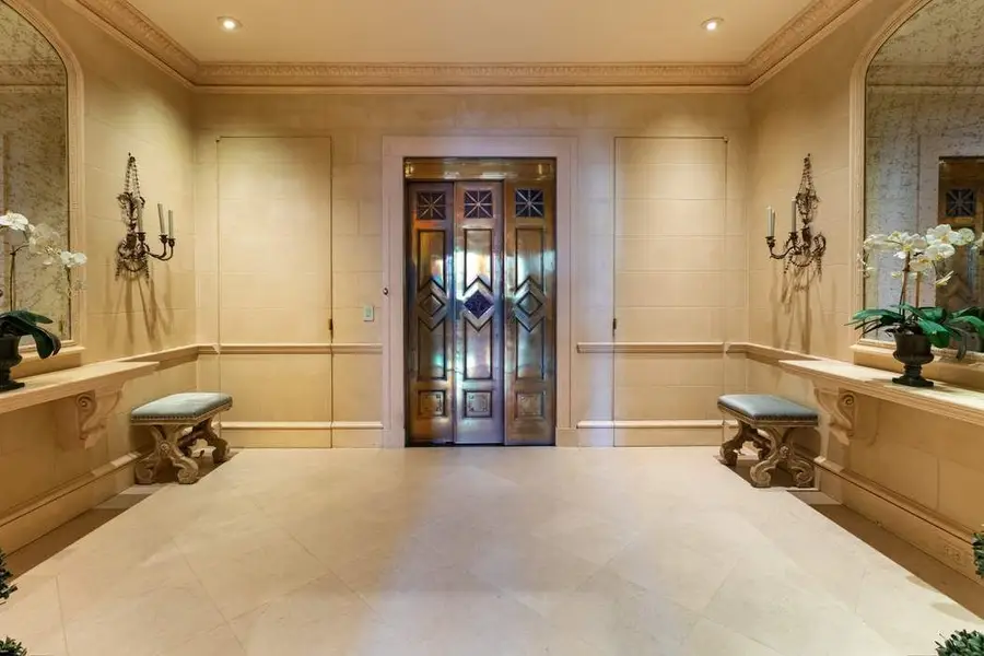 32 E 64th Street #8W, Manhattan, NY 10065 - #2