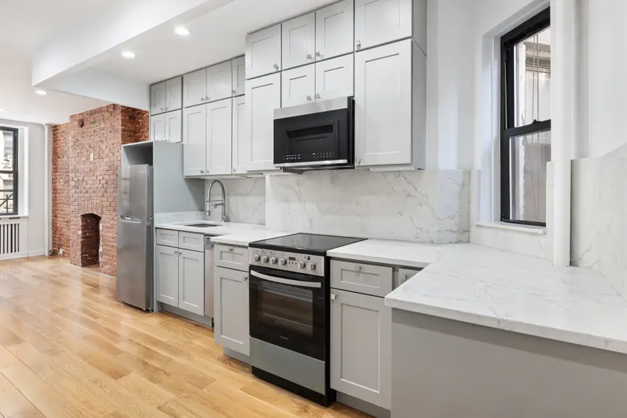 218 E 82nd Street #4FE, Manhattan, NY 10028 - #2