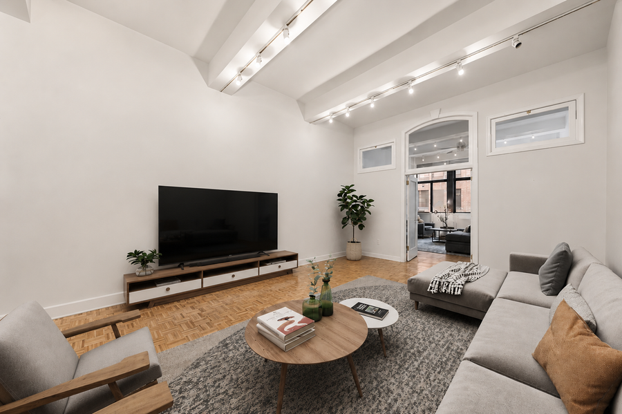 310 E 46th Street #4E, Manhattan, NY 10017 - #2