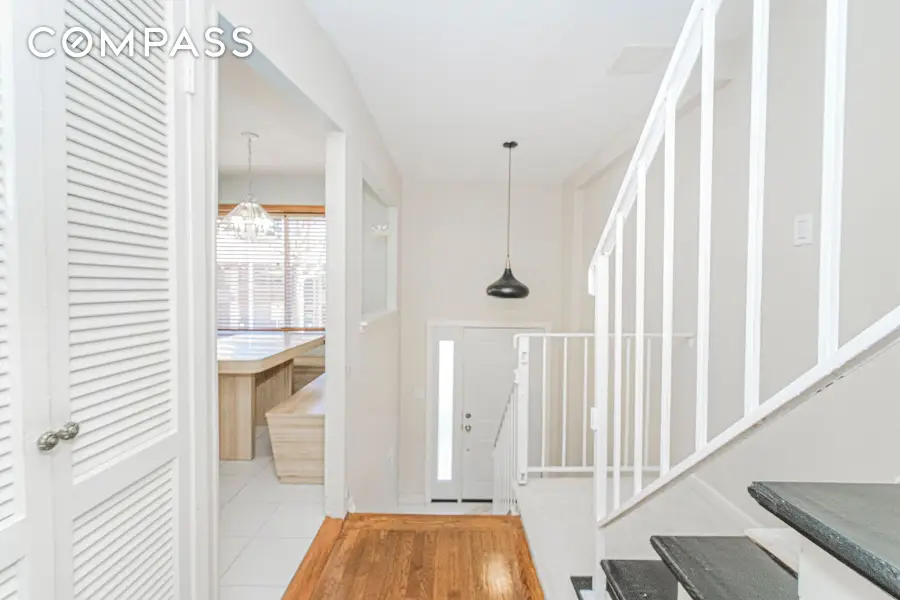 97 Dogwood Lane #1, Staten Island, NY 10305 - #2