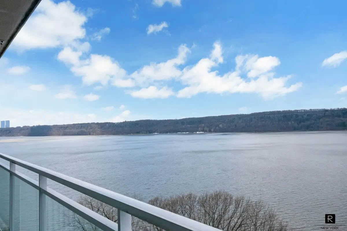 2575 Palisade Avenue #10-E, Bronx, NY 10463 - #1