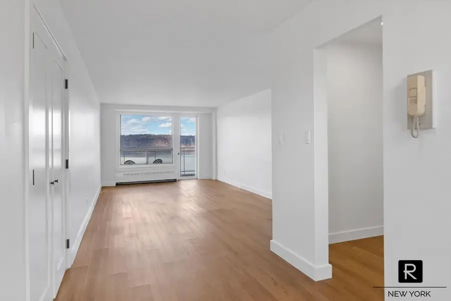 2575 Palisade Avenue #10-E, Bronx, NY 10463 - #3