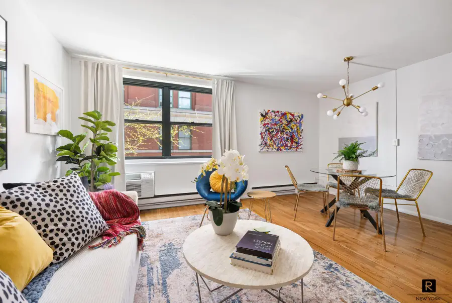 636 Washington Street #3-A, New York, NY 10013 - #2