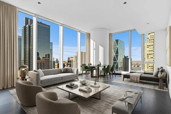 217 W 57th Street #43D, Manhattan, NY 10019