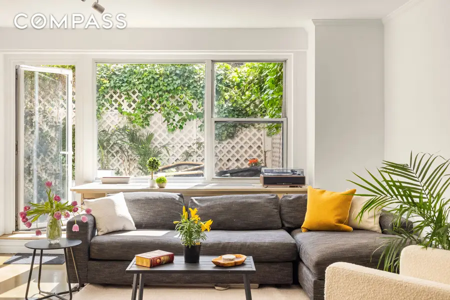 150 E 61st Street #2A, Manhattan, NY 10065 - #2