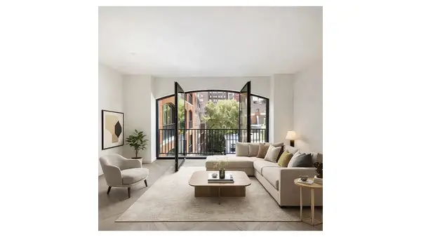 64 University Place #2A, Manhattan, NY 10003