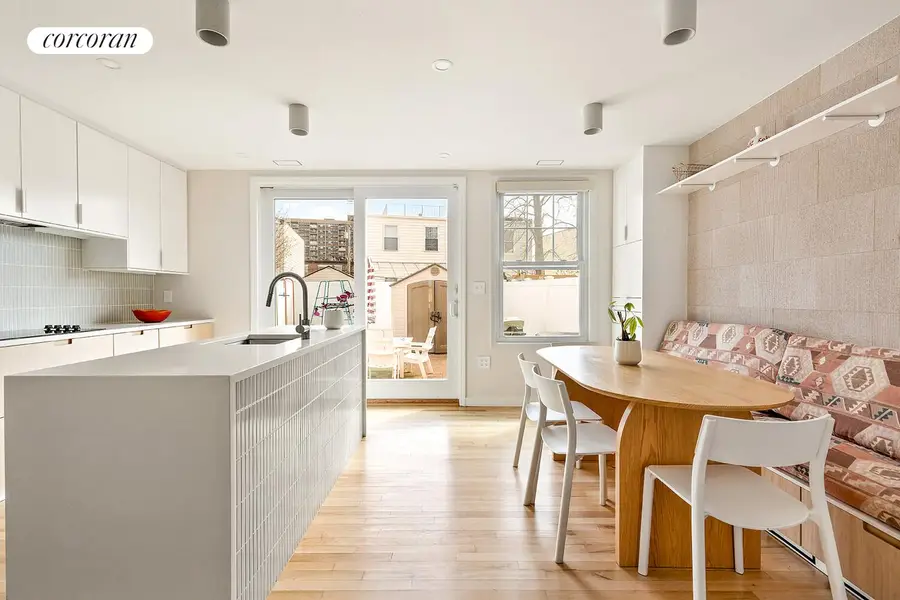 3-22 Seaside Avenue, Rockaway Park, NY 11694 - #2