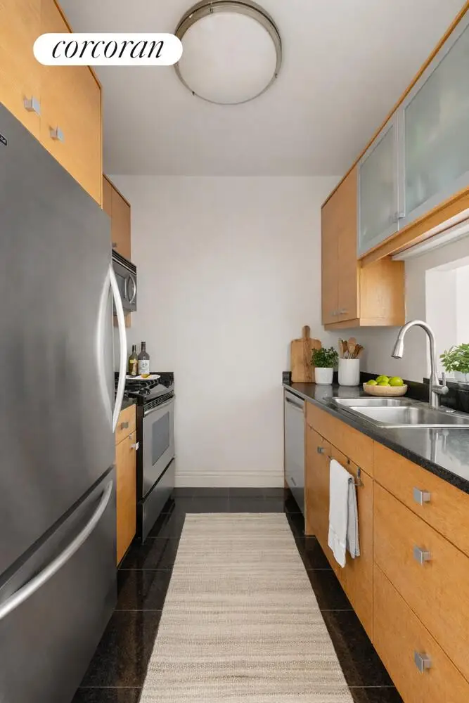 120 Riverside Boulevard #11P, Manhattan, NY 10069 - #3