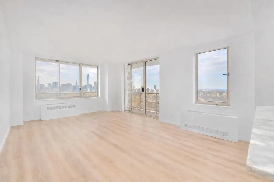 200 E 89th Street #42-A, New York, NY 10128 - #3