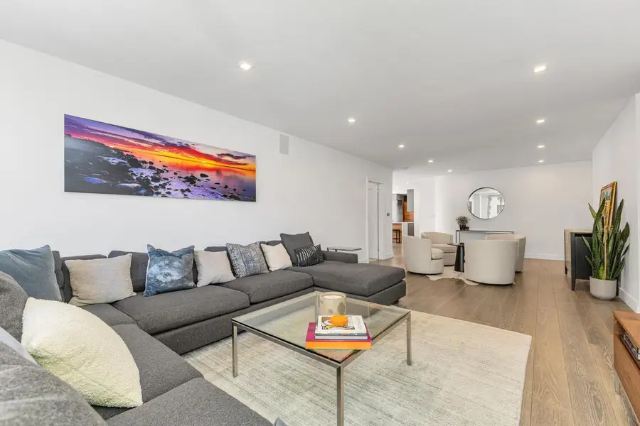 300 E 74th Street #15-G, Manhattan, NY 10021 - #2