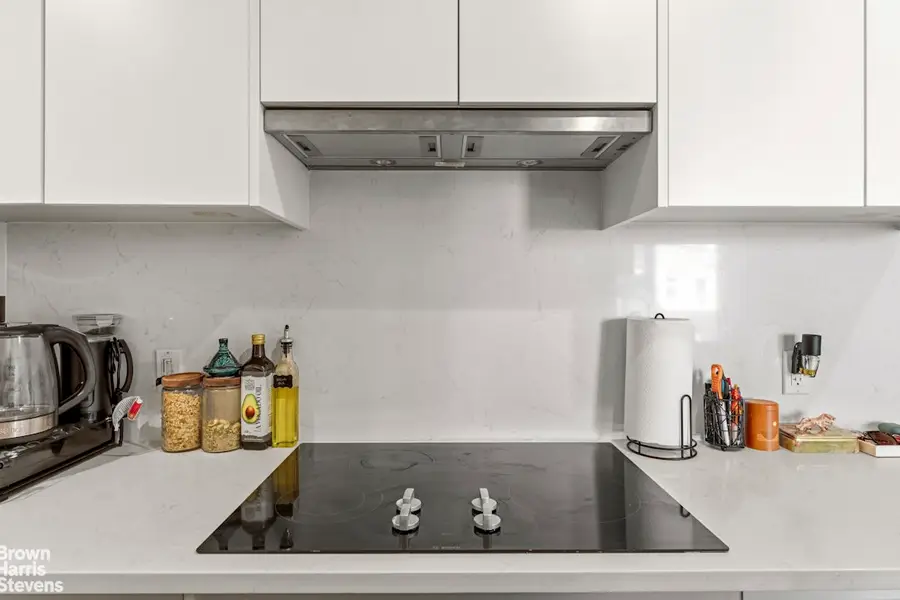 23-10 30th Drive #2A, Queens, NY 11102 - #3