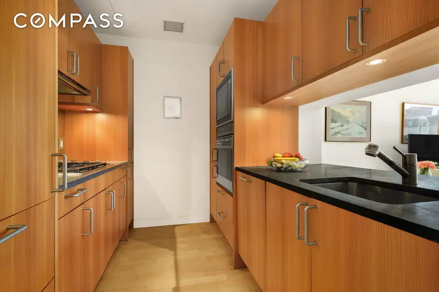 450 E 83rd Street #4H, New York, NY 10028 - #3