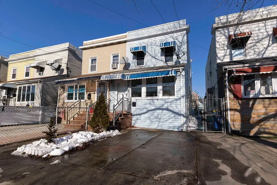 90-31 185th Street, Queens, NY 11423 - #2