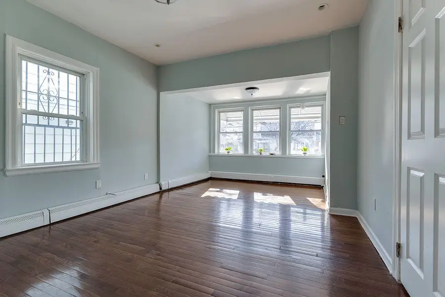 90-31 185th Street, Queens, NY 11423 - #3