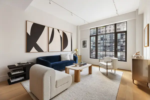 517 W 29th Street #2D, Manhattan, NY 10001