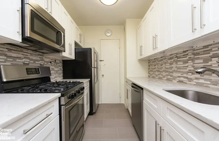 3050 Fairfield Avenue #3F, Bronx, NY 10463 - #2