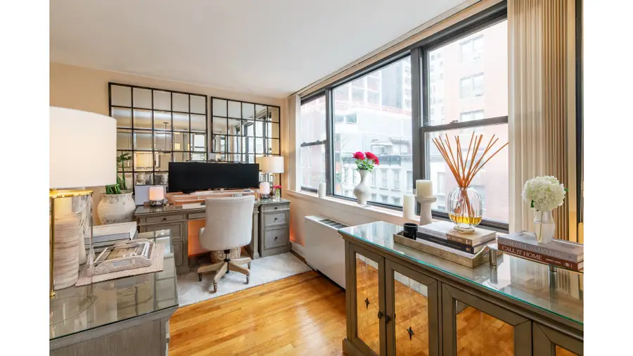420 E 51st Street #6J, Manhattan, NY 10022 - #3