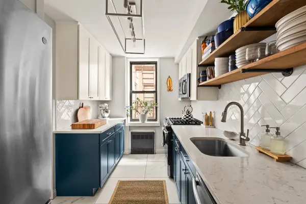 345 Webster Avenue #2G, Brooklyn, NY 11230