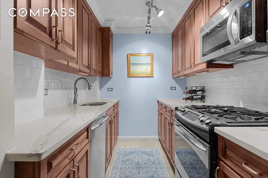 400 E 77th Street #3F, New York, NY 10075 - #3