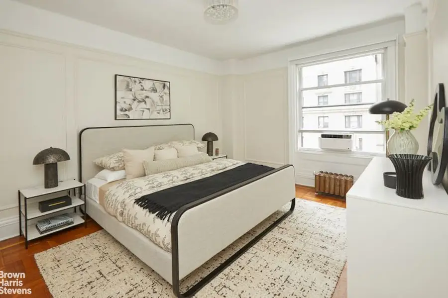 200 W 54th Street #11J, Manhattan, NY 10019 - #2