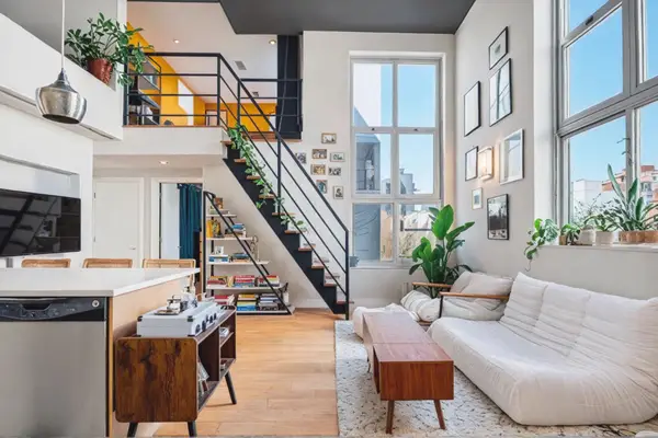 96 Woodpoint Road #3-A, Brooklyn, NY 11211