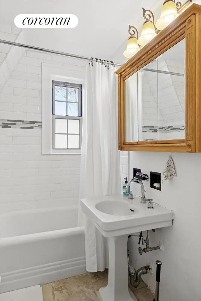 150 Burns Street #6E5F5G3A, Queens, NY 11375 - #3