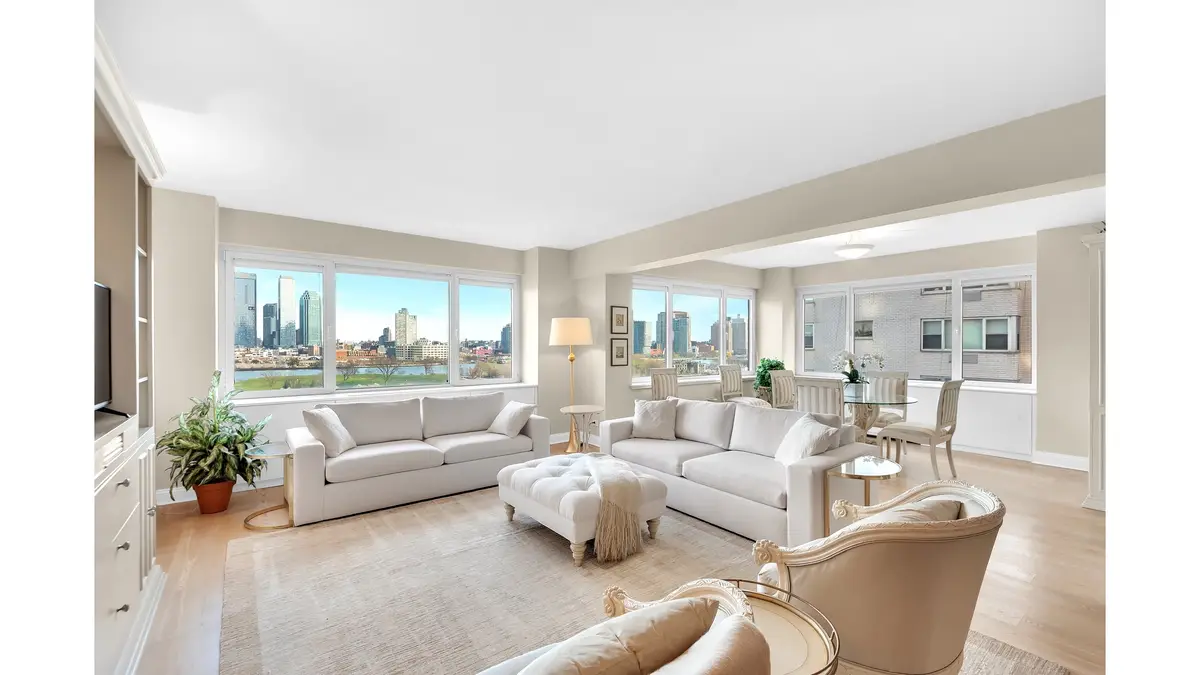 25 Sutton Place S #9N, Manhattan, NY 10022 - #1