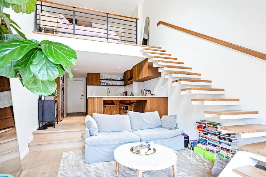 211 Thompson Street #PH-6E, New York, NY 10012 - #2