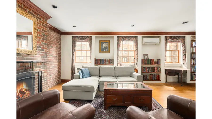 34 W 74th Street #PHB, Manhattan, NY 10023 - #3