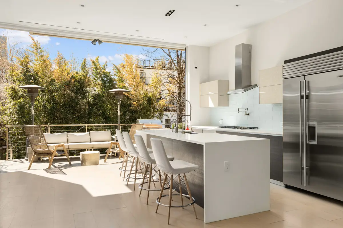 140 Clinton Avenue, Brooklyn, NY 11205 - #1