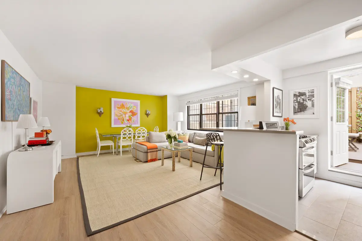 201 E 28th Street #2R, Manhattan, NY 10016 - #1