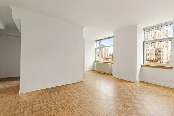 404 E 76th Street #10D, Manhattan, NY 10021