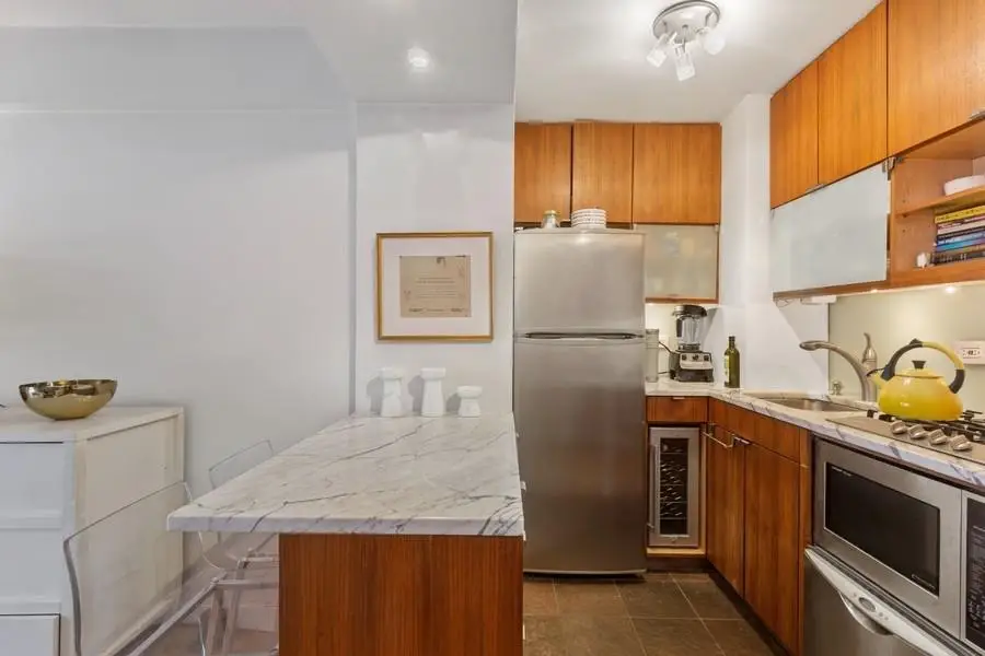 420 E 55th Street #11-U, Manhattan, NY 10022 - #3