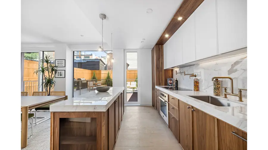 109 Devoe Street, Brooklyn, NY 11211 - #3