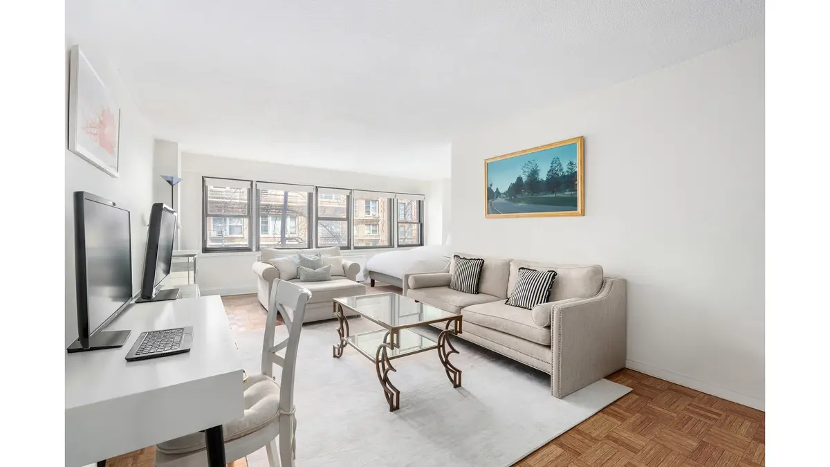 520 E 81st Street #4D, New York, NY 10028 - #1