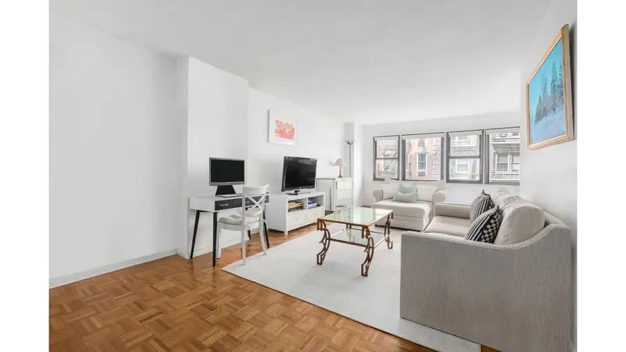 520 E 81st Street #4D, New York, NY 10028 - #2