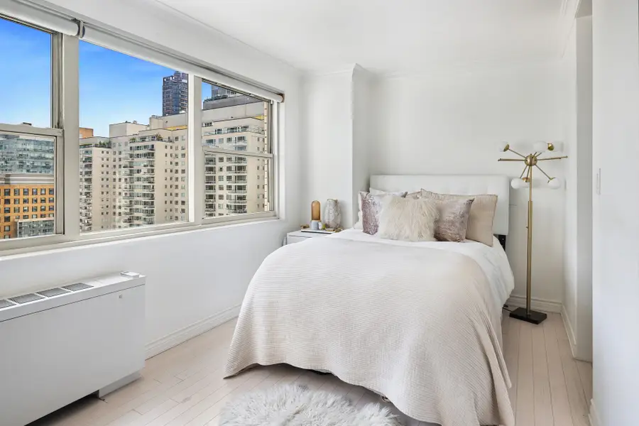 201 E 66th Street #15G, Manhattan, NY 10065 - #3