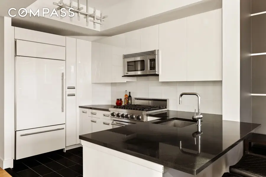 46-30 Center Boulevard #610, Long Island City, NY 11109 - #2