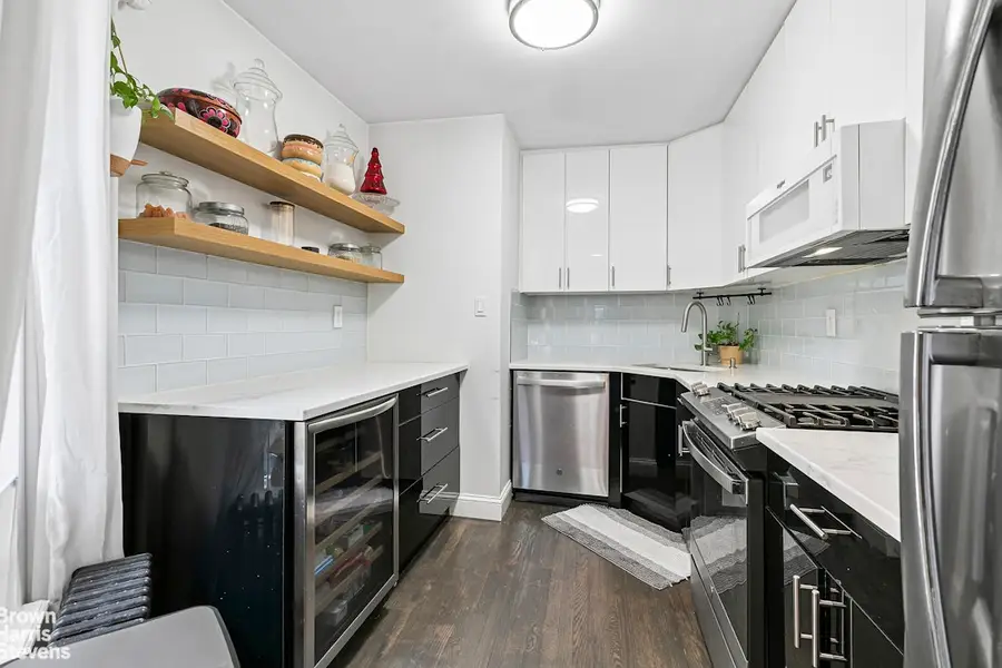 517 W 48th Street #5F, New York, NY 10036 - #3