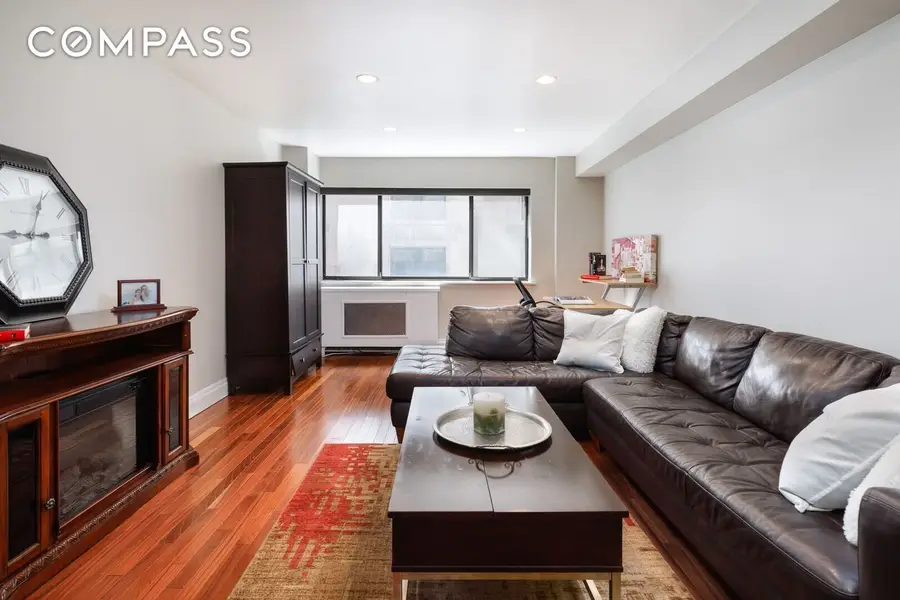 7 E 35th Street #10D, Manhattan, NY 10016 - #3