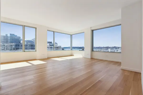 611 W 56th Street #11, Manhattan, NY 10019