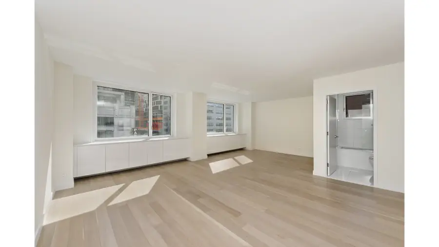 301 W 53rd Street #4K, Manhattan, NY 10019 - #3