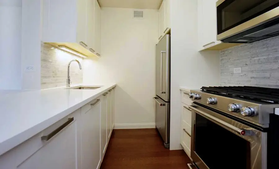 200 E 94th Street #612, New York, NY 10128 - #3